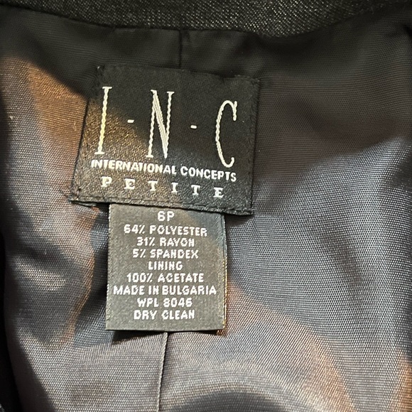 INC International Concepts Charcoal Gray Jacket Sz 6P - Picture 3 of 3